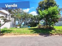 Lindo terreno em um bairro calmo e tranquilo com uma linda vista!