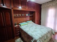 CASA EM  AGUAS DE LINDÓIA