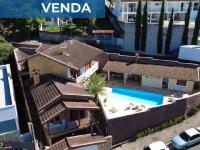 CASA EM  AGUAS DE LINDÓIA