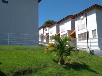Sobrado em condomínio fechado