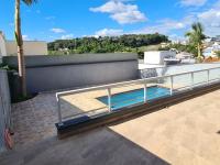 CASA NOVA EM CONDOMINIO FECHADO ANEXA AO PARQUE AQUATICO HOT WORLD