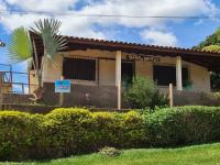 CHÁCARA COM VISTA PARA AS MONTANHAS