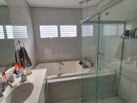 LINDA RESIDÊNCIA COM EXCELENTE LOCALIZAÇÃO