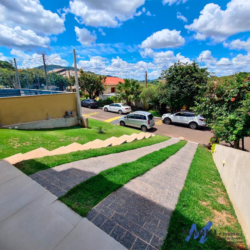 Casa em condomínio fechado