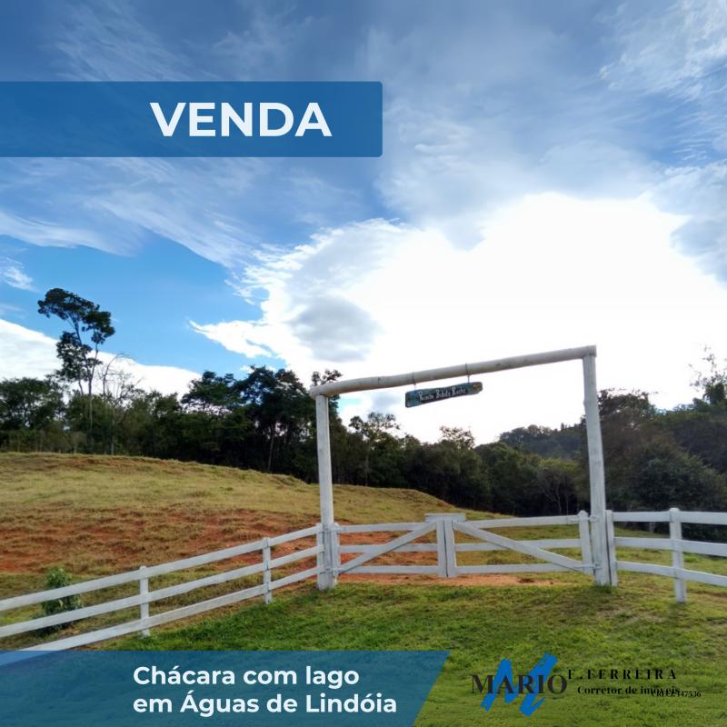 Chácara com lago- Águas de Lindoia