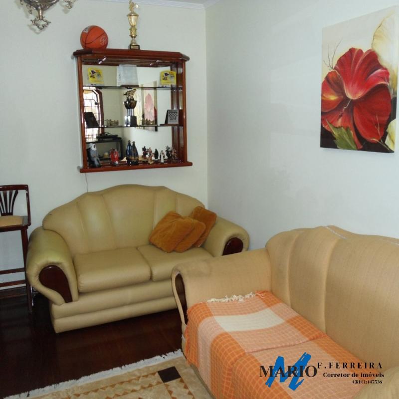 CASA EM  AGUAS DE LINDÓIA
