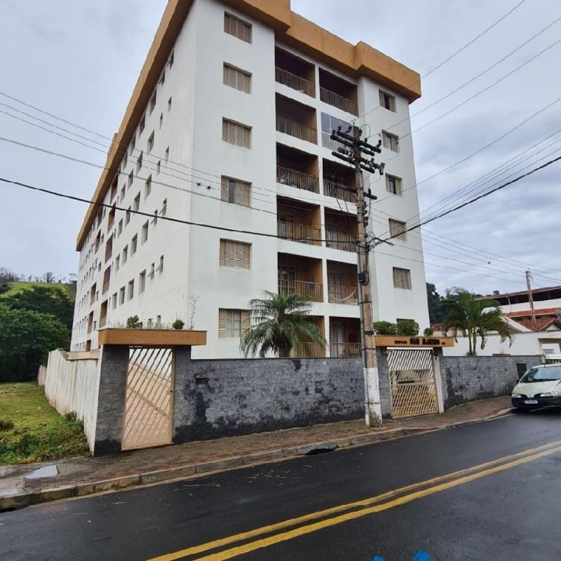 APTO NA CIDADE DE LINDÓIA COM OTIMA LOCALIZAÇÃ0