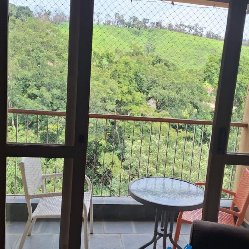 APTO NA CIDADE DE LINDÓIA COM OTIMA LOCALIZAÇÃ0