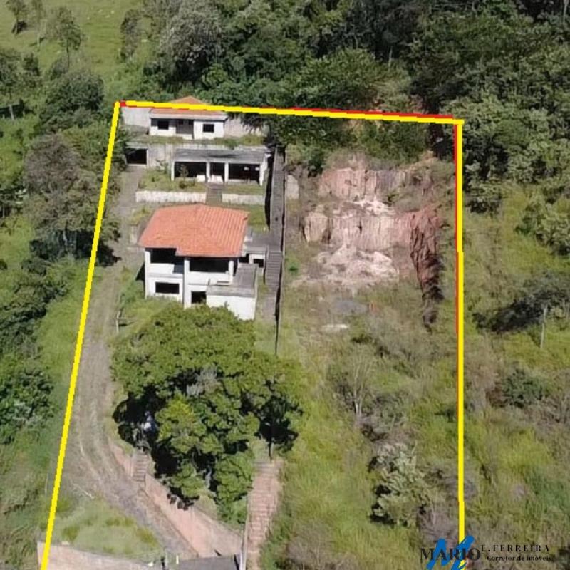 Imóvel com vista privilegiada para as montanhas