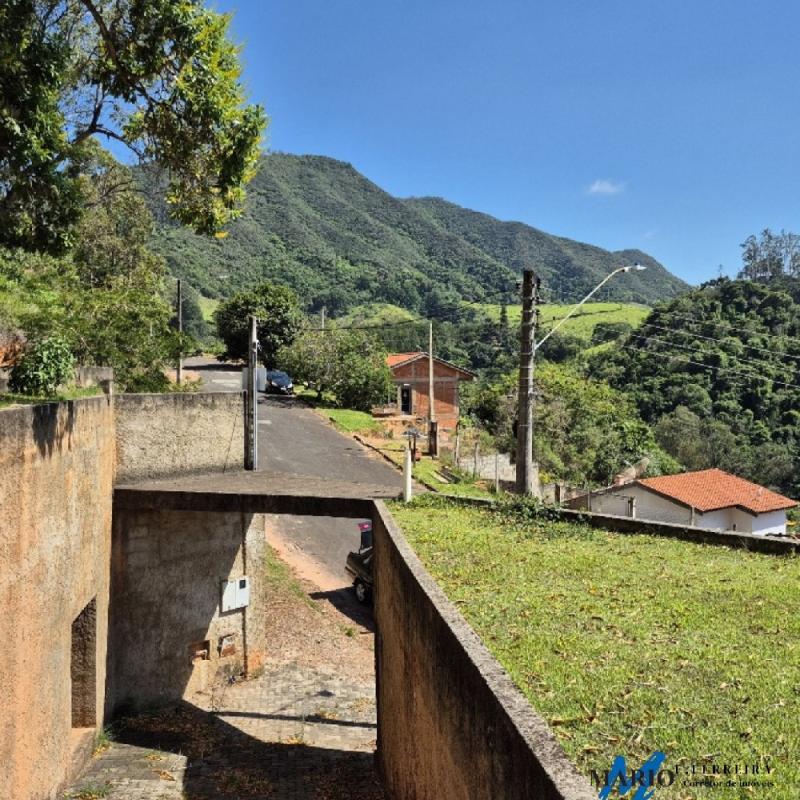 Imóvel com vista privilegiada para as montanhas