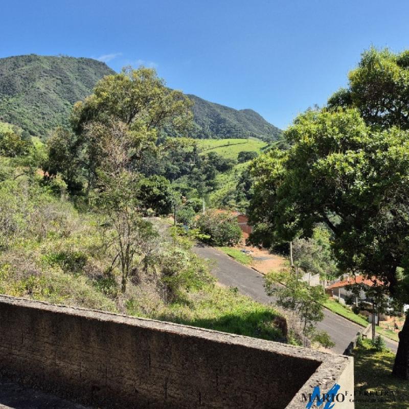 Imóvel com vista privilegiada para as montanhas