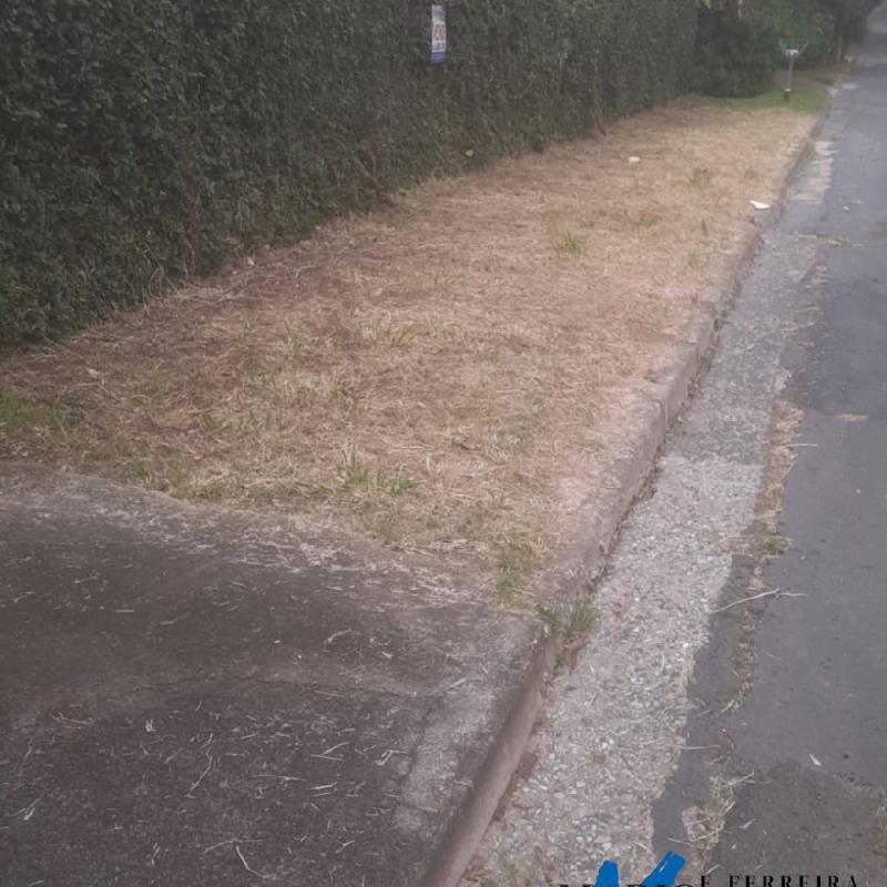 TERRENO À VENDA – BAIRRO NOBRE