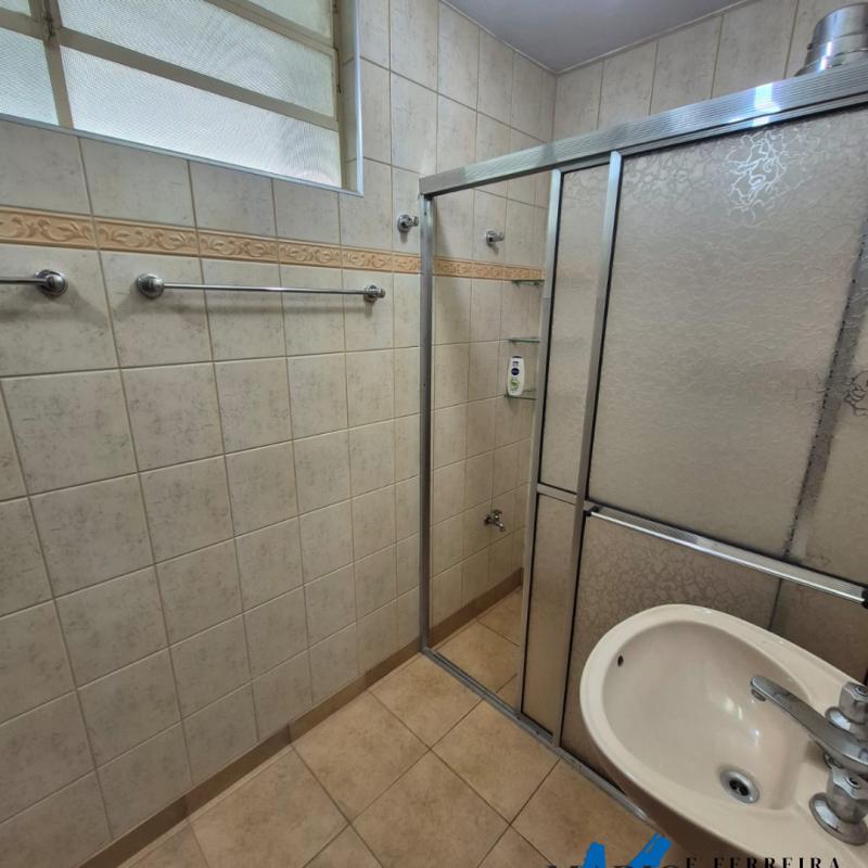 APARTAMENTOS À VENDA – LOCALIZAÇÃO EXCELENTE