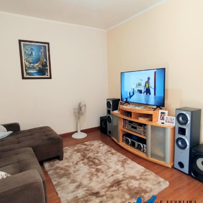 Casa à Venda em Águas de Lindóia