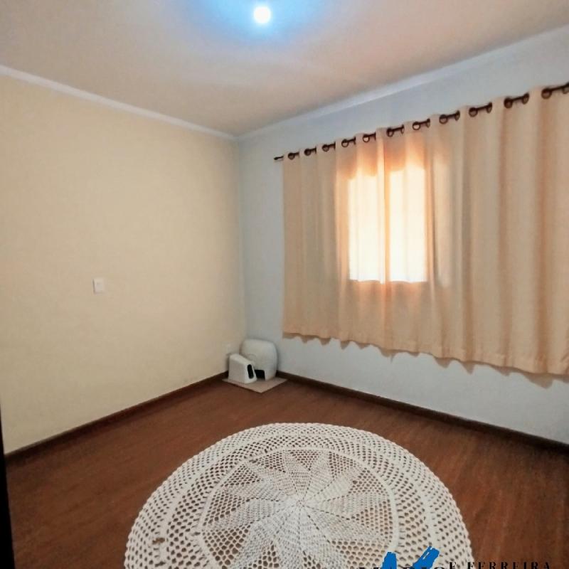 Casa à Venda em Águas de Lindóia