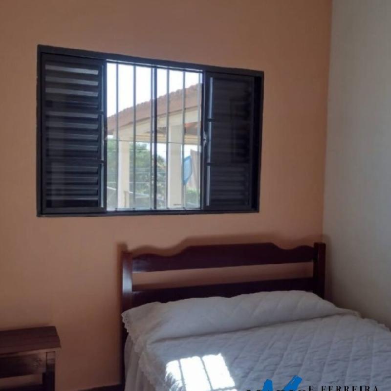 CHÁCARA COM VISTA PARA AS MONTANHAS