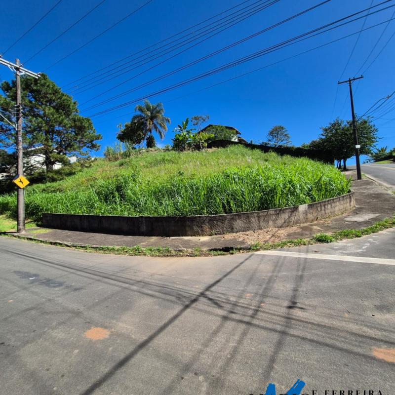 TERRENO À VENDA – EXCELENTE OPORTUNIDADE