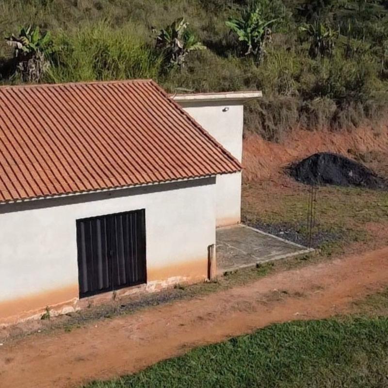 SÍTIO EM LINDÓIA – EXCELENTE LOCALIZAÇÃO E MUITA NATUREZA