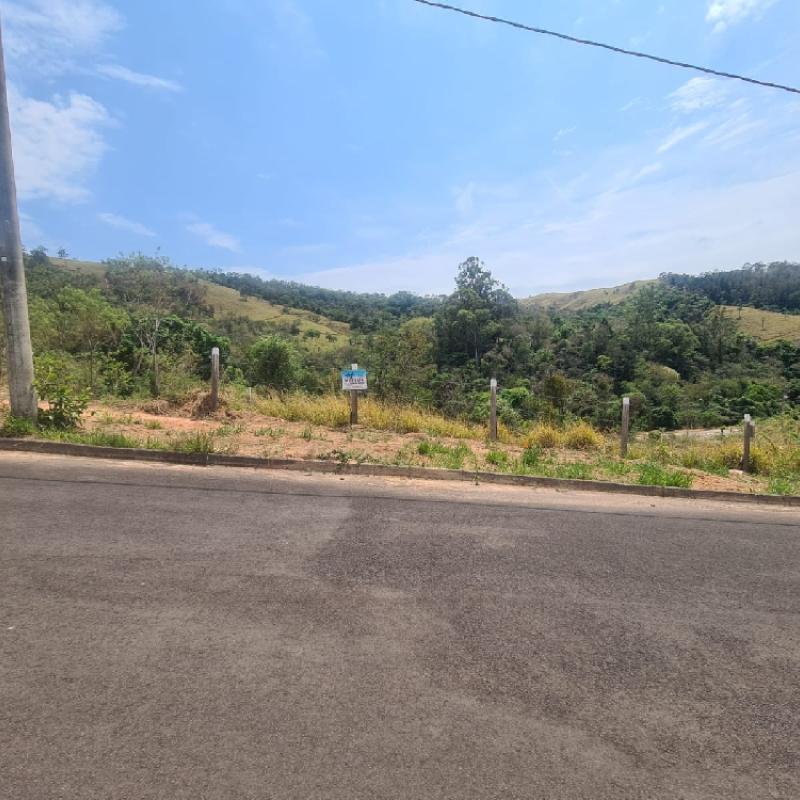 LOTES PARQUE RESIDENCIAL CAVALINHO BRANCO