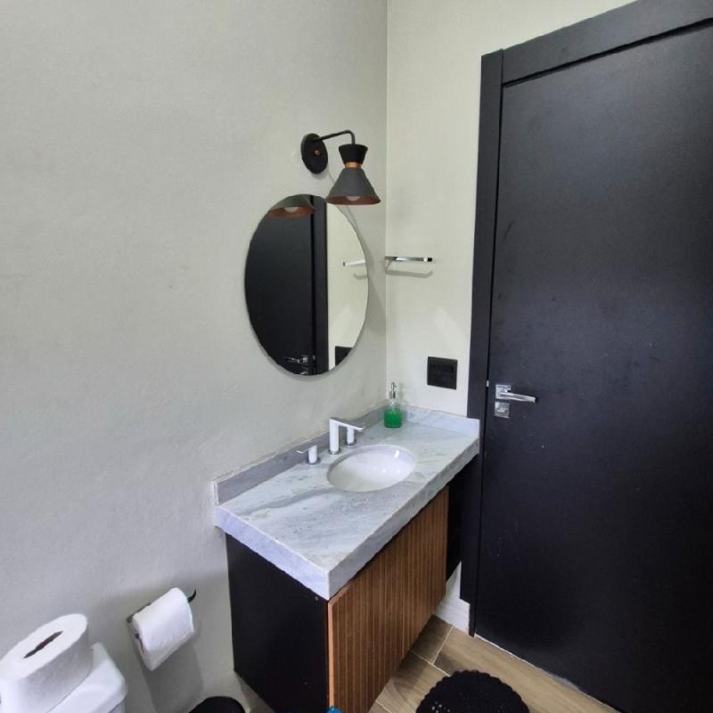 CASA COM 3 SUÍTES